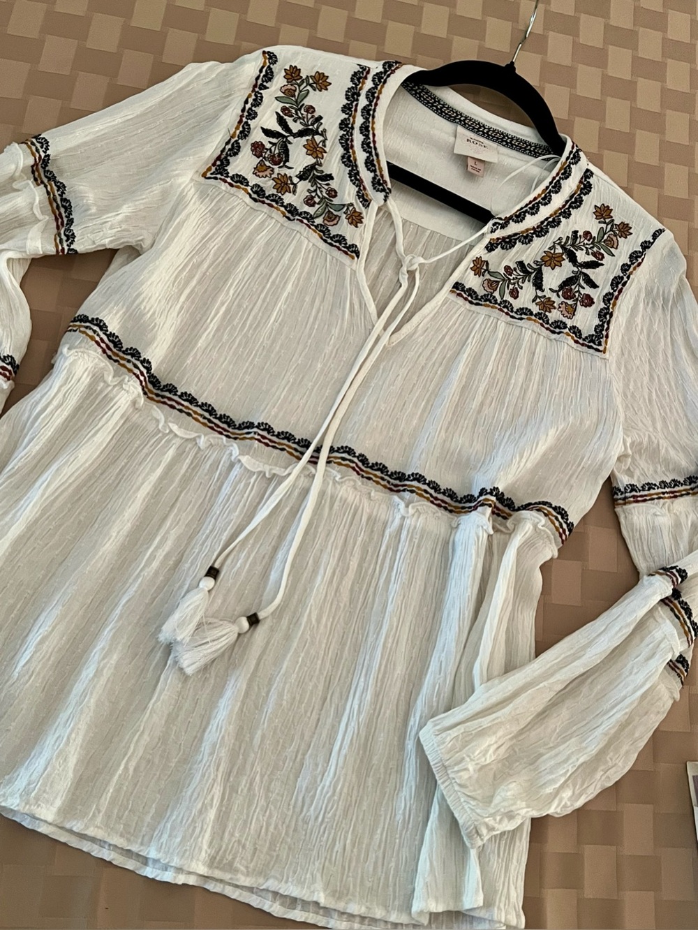 Knox Rose Boho Embroidered White Peasant Blouse NWOT L
